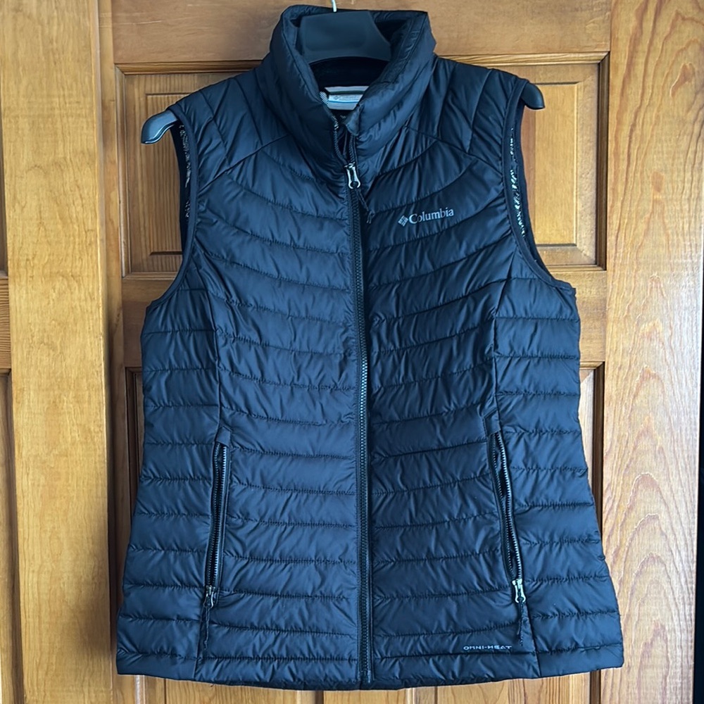 Columbia Black Vest - Size Large